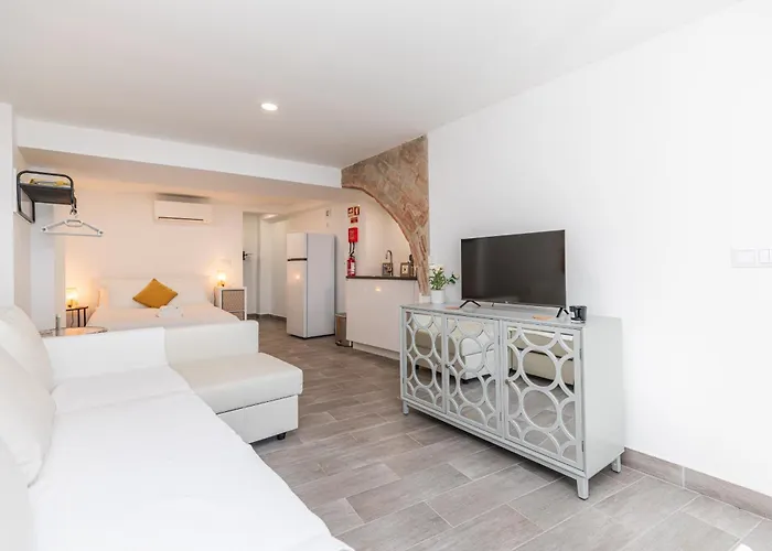 Apartamento Largo, Town Centre Desbarato