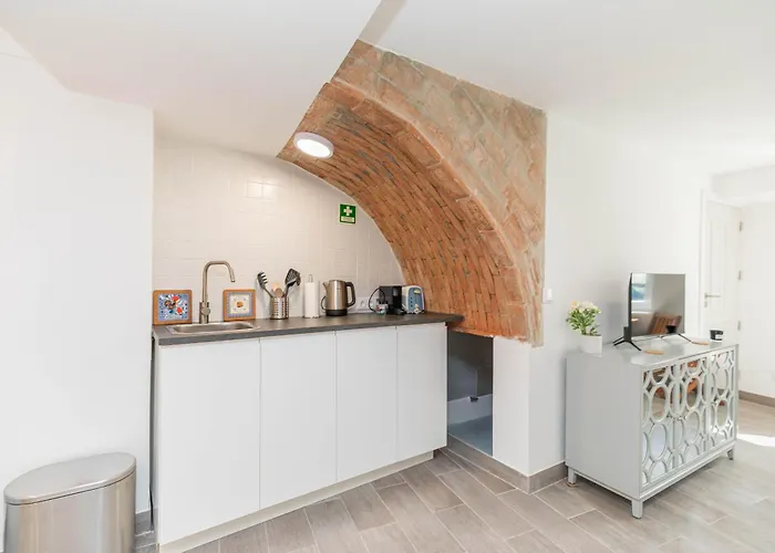 Largo, Town Centre Desbarato