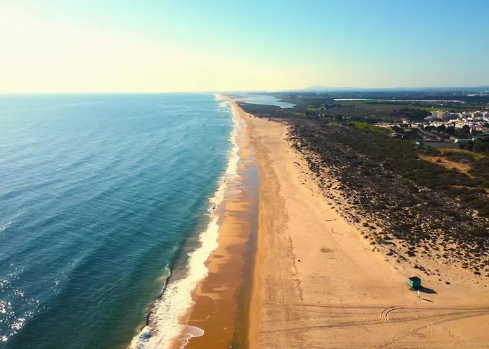 Largo, Town Centre *